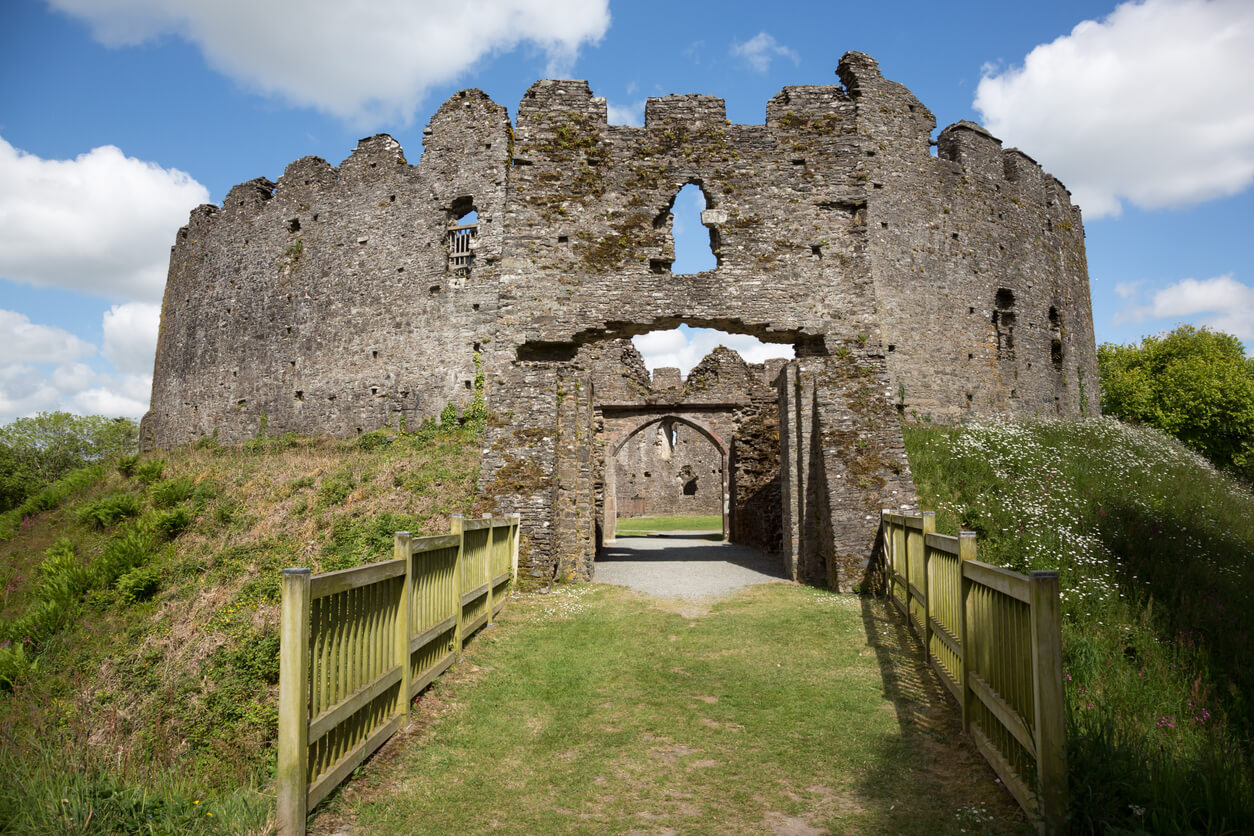 Castles in Cornwall - Restormel Castle