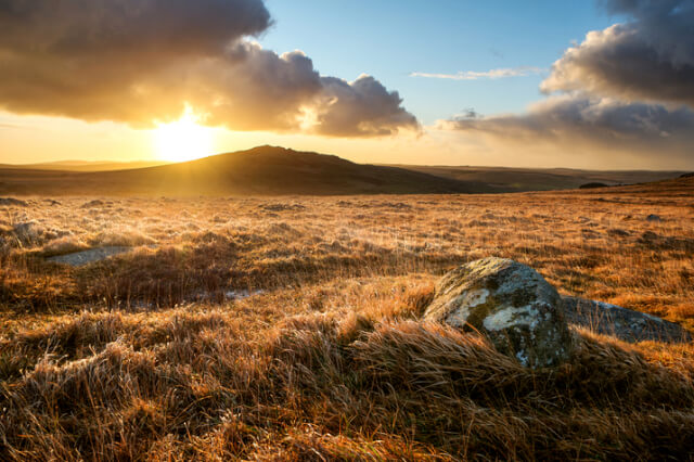 Famous landmarks in Cornwall: Men-An-Tol, Bodmin Moor.