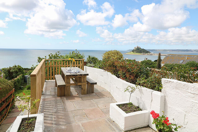 Ty Bryn Outdoor Space - Buying a holiday home in Cornwall
