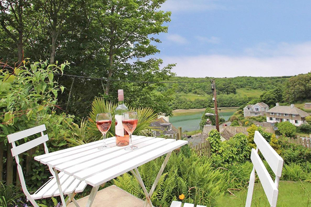 Looe holiday cottage view