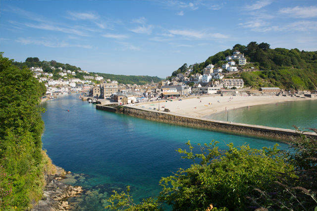 Looe shops and centre