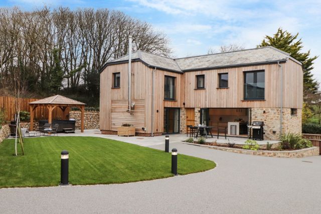 The Grannary, Bosensoe Barns, Falmouth