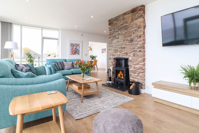Holiday-home-management-Cornwall-property-with-open-fire-640x427